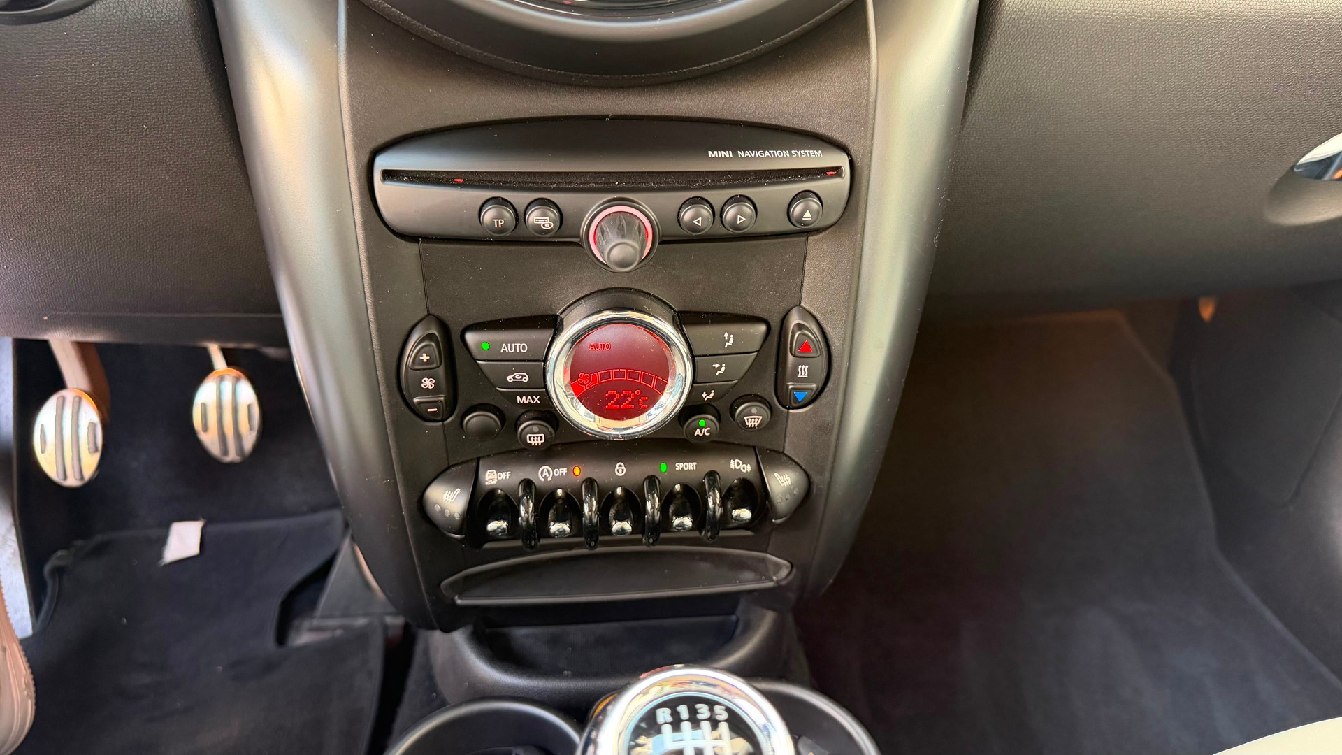 MINI Countryman Cooper S ALL4 Snowhill-image-16
