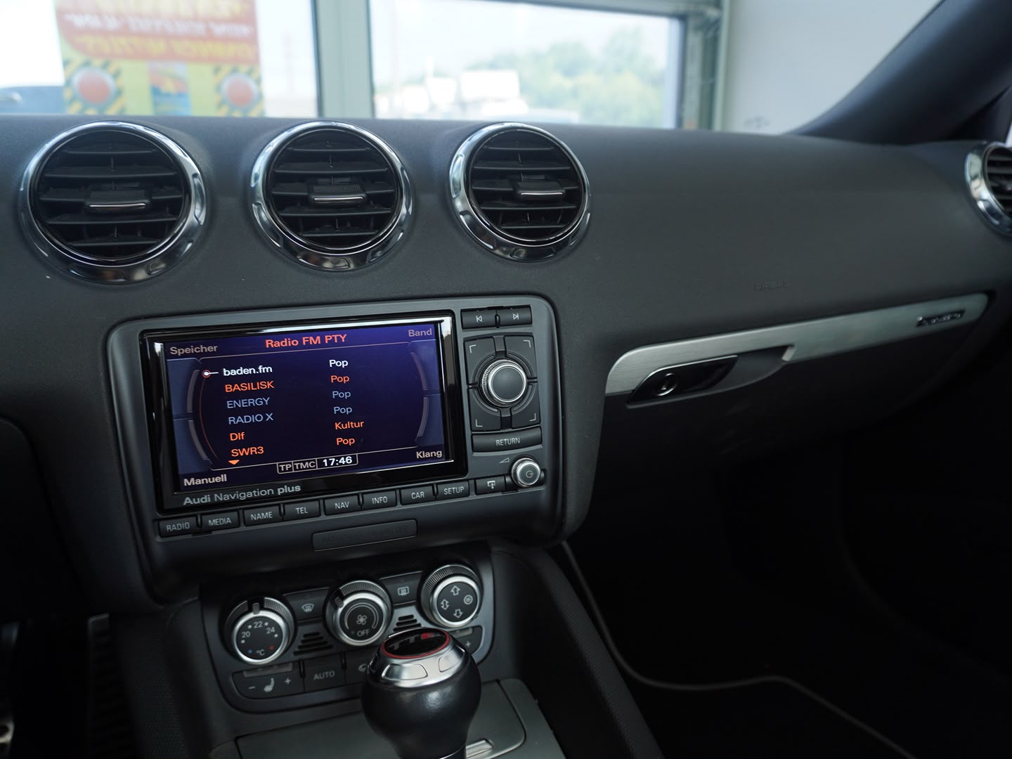 AUDI TTS Roadster 2.0 TFSI quattro S-tronic-image-7