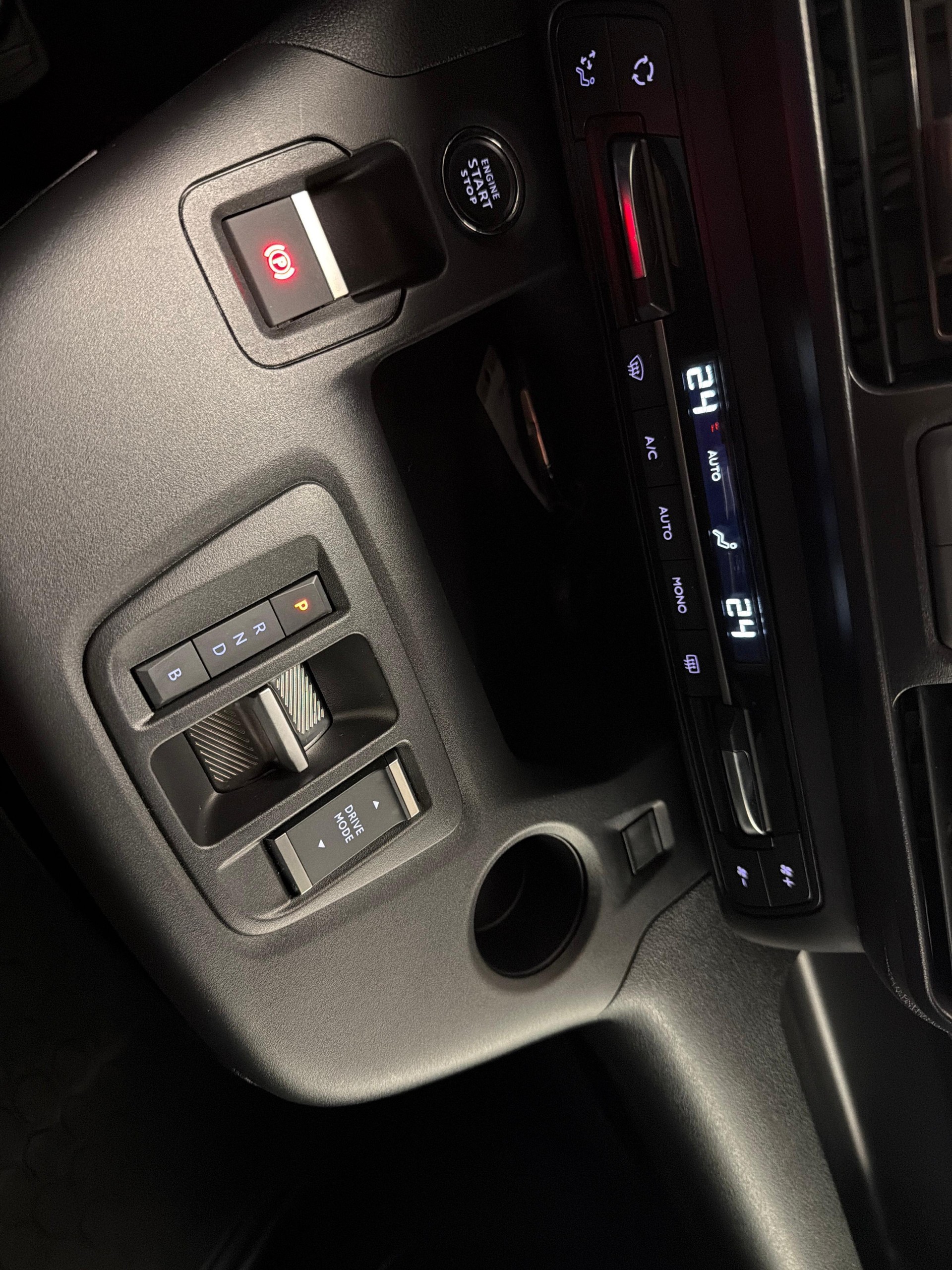 CITROEN e-Berlingo M erhöhte Nutzlast 50kWh Swiss Edition-image-15