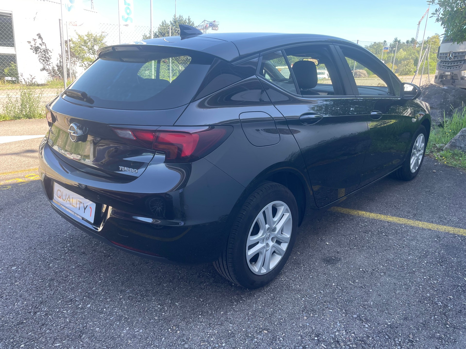 OPEL Astra 1.4i Turbo Enjoy Automatic-image-5