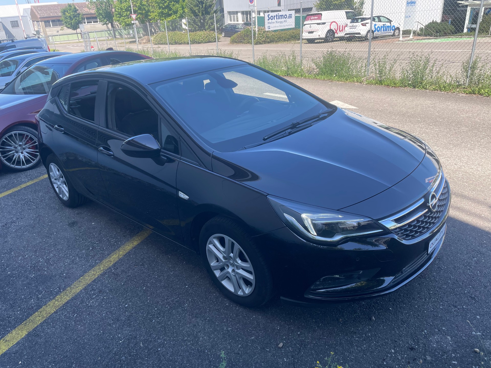 OPEL Astra 1.4i Turbo Enjoy Automatic-image-2
