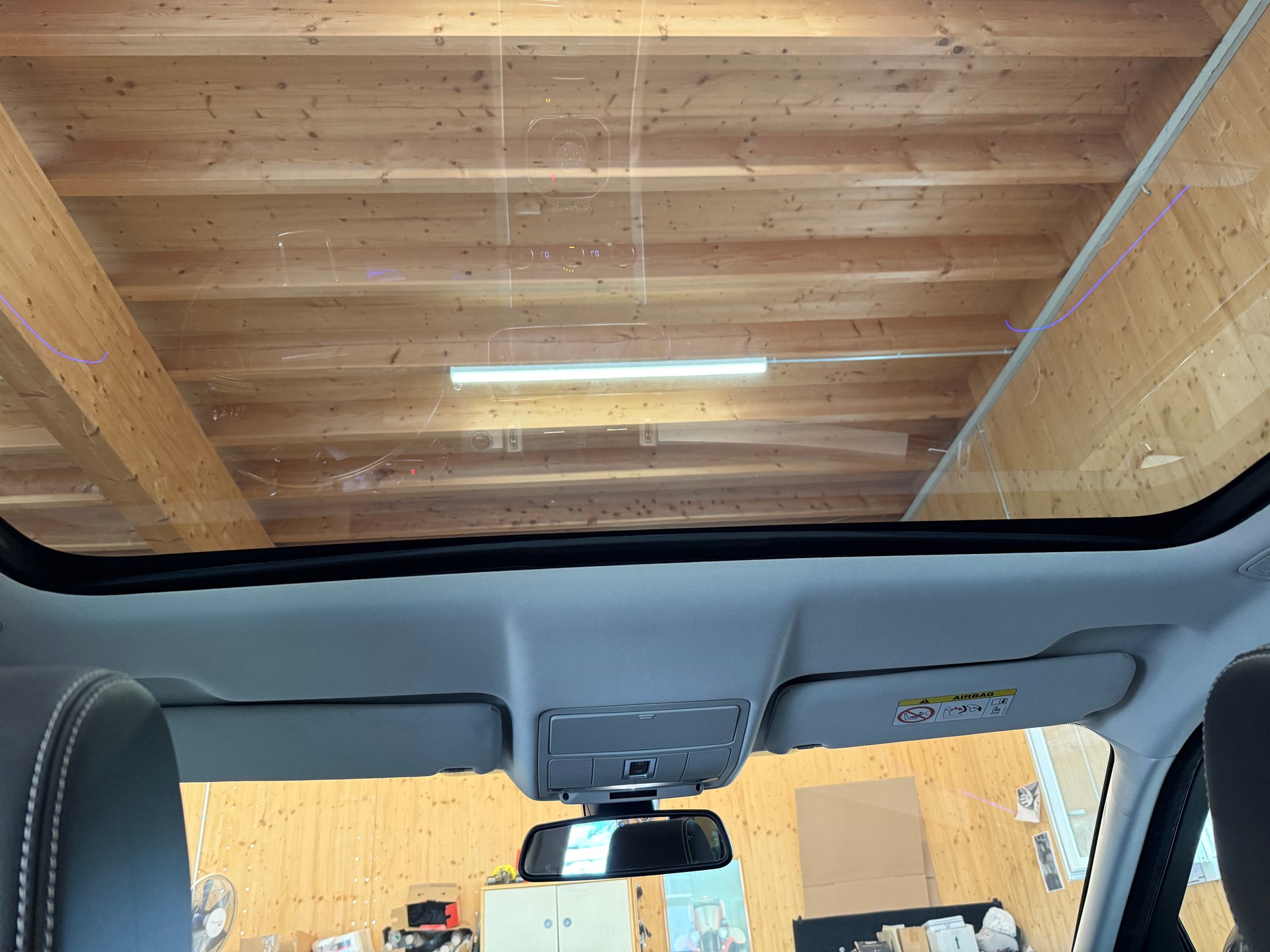 LAND ROVER Range Rover Evoque 2.2 SD4 P212 AT9-image-14