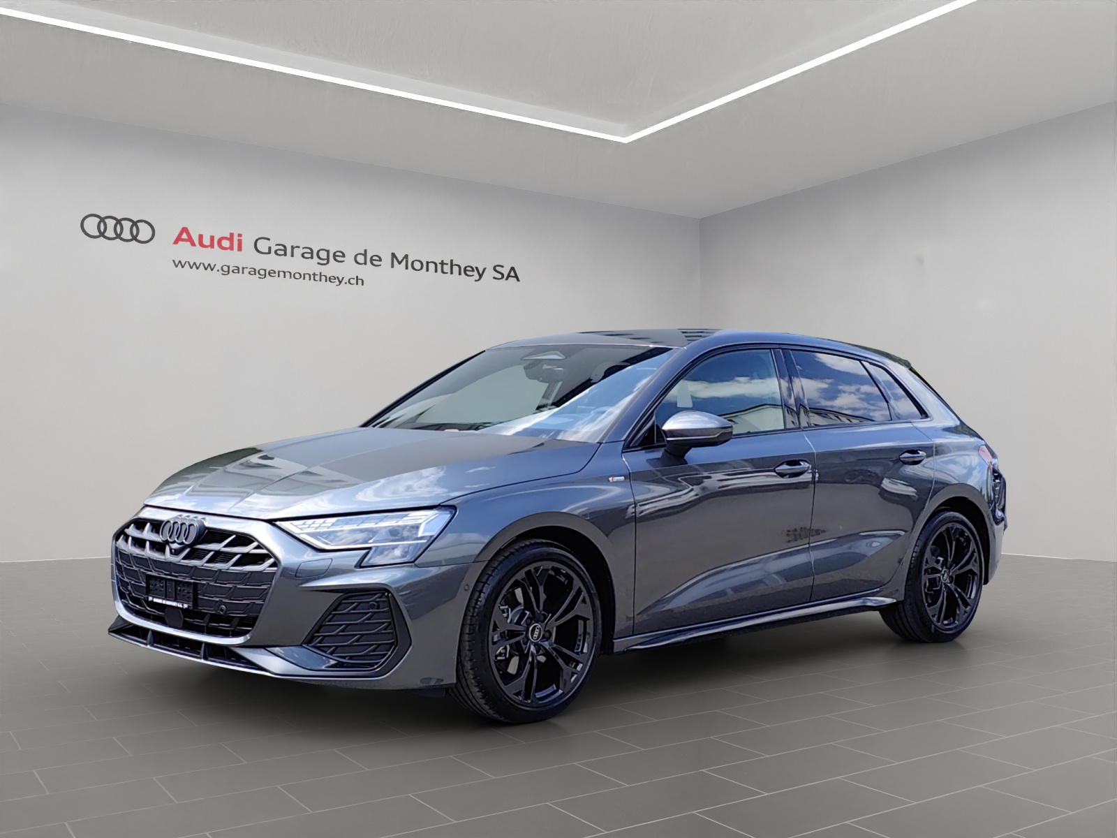 AUDI A3 Sportback TFSI 150 kW quattro S line S tronic-image-0