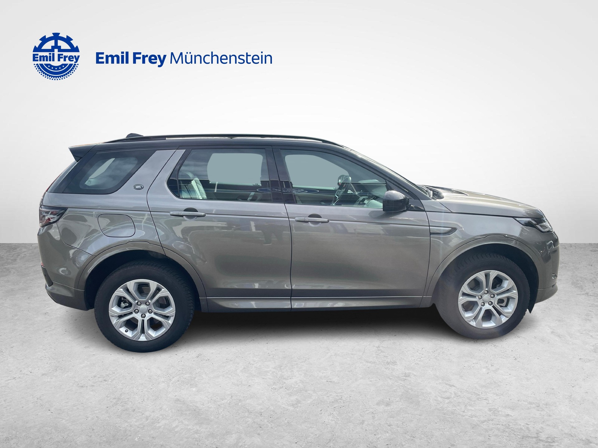 LAND ROVER Discovery Sport 1.5 T 300e SE | Anhängerkupplung | Panoramadach-image-3