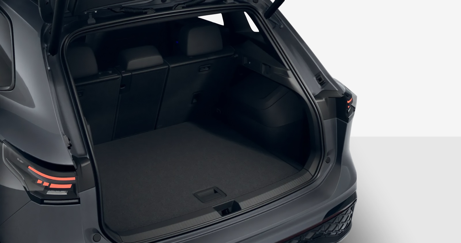 VW Tiguan 2.0 TSI DSG R-Line 4Motion-image-8