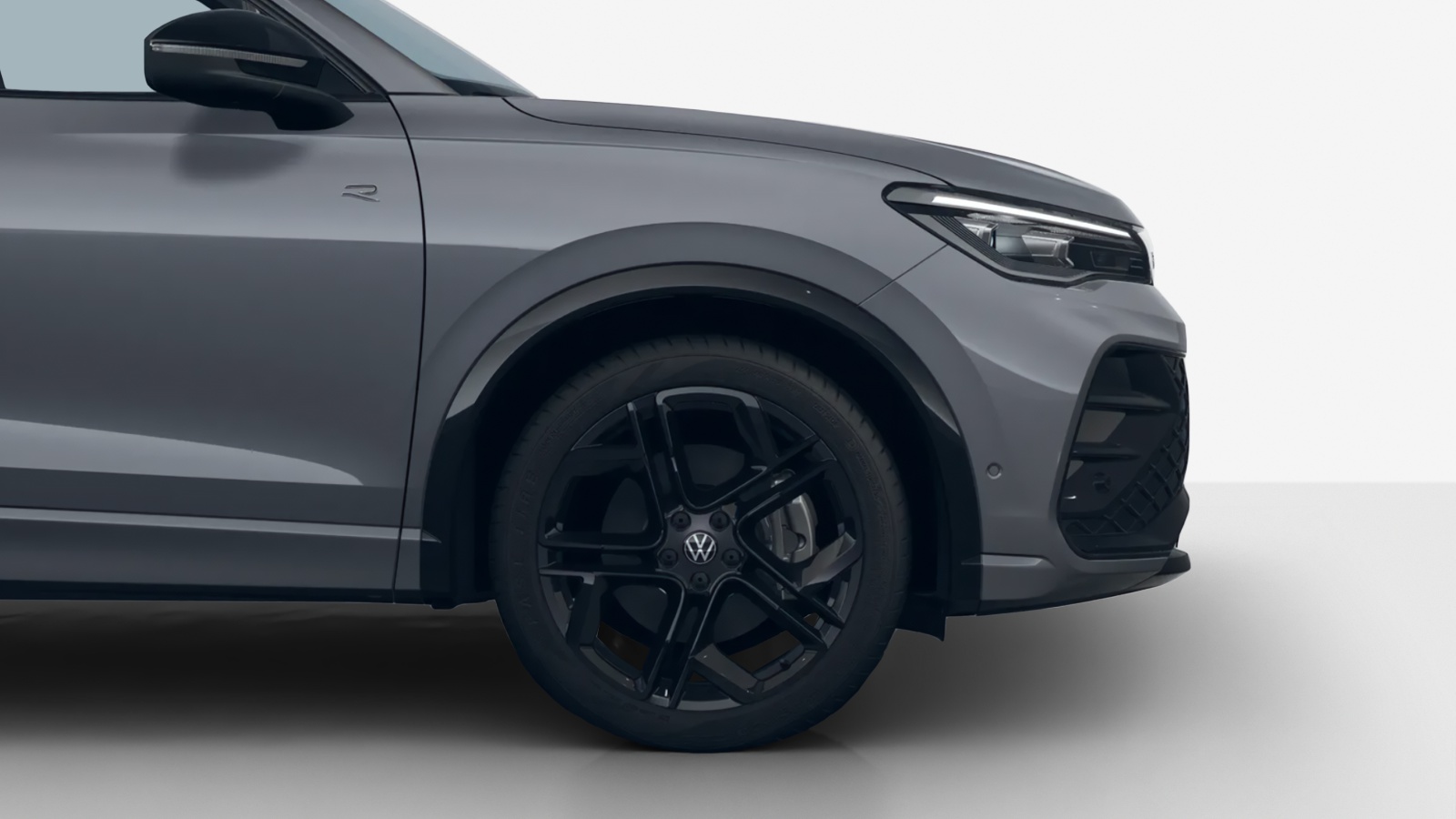 VW Tiguan 2.0 TSI DSG R-Line 4Motion-image-3
