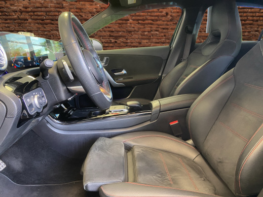 MERCEDES-BENZ A 200 AMG Line-image-9
