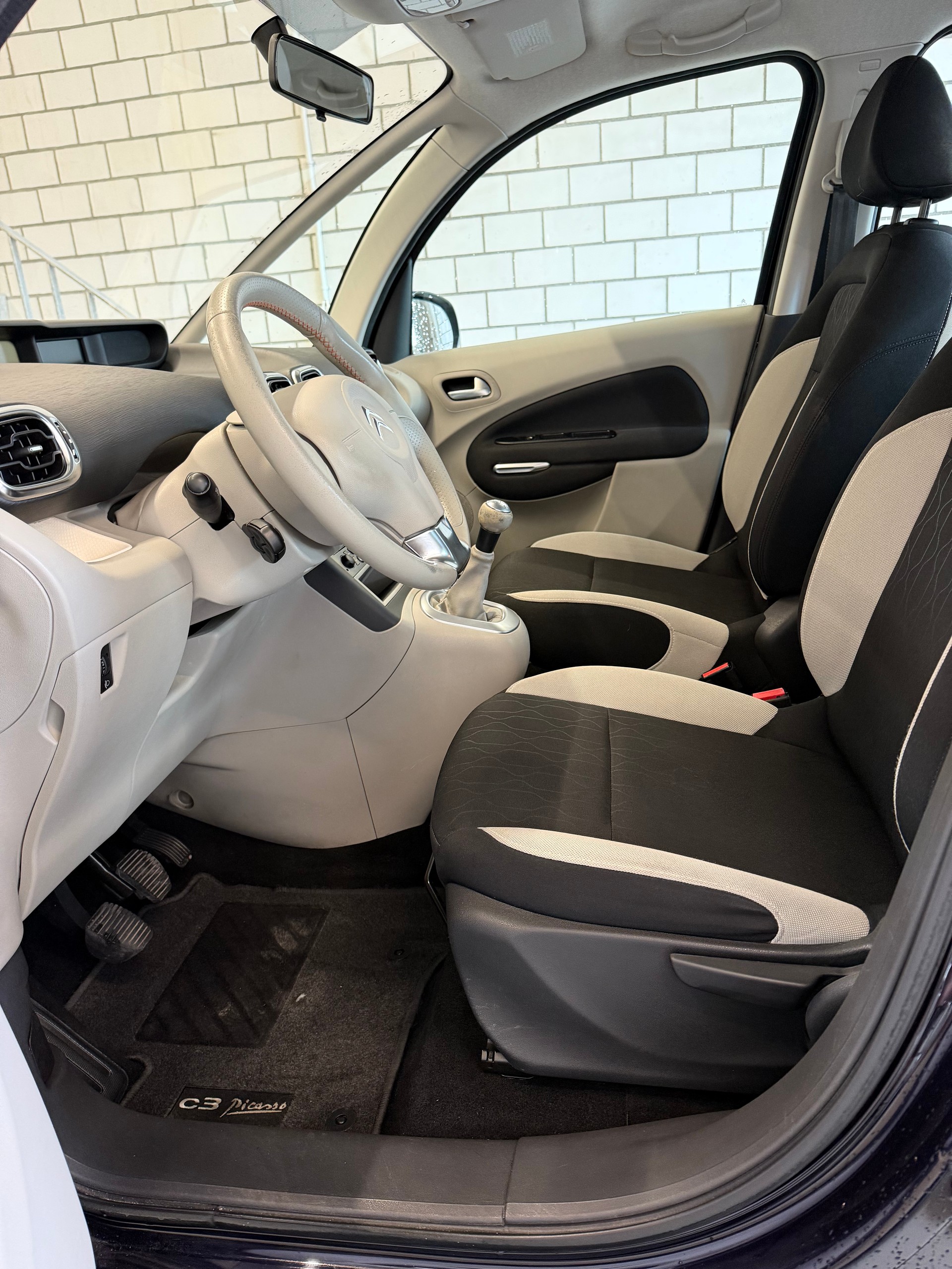 CITROEN C3 Picasso 1.6i 16V Exclusive-image-5