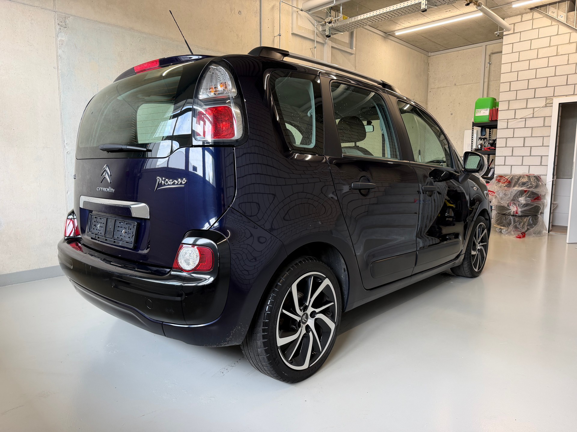 CITROEN C3 Picasso 1.6i 16V Exclusive-image-2