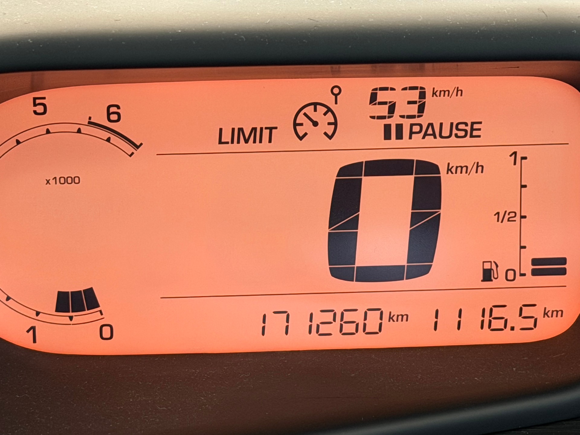 CITROEN C3 Picasso 1.6i 16V Exclusive-image-11