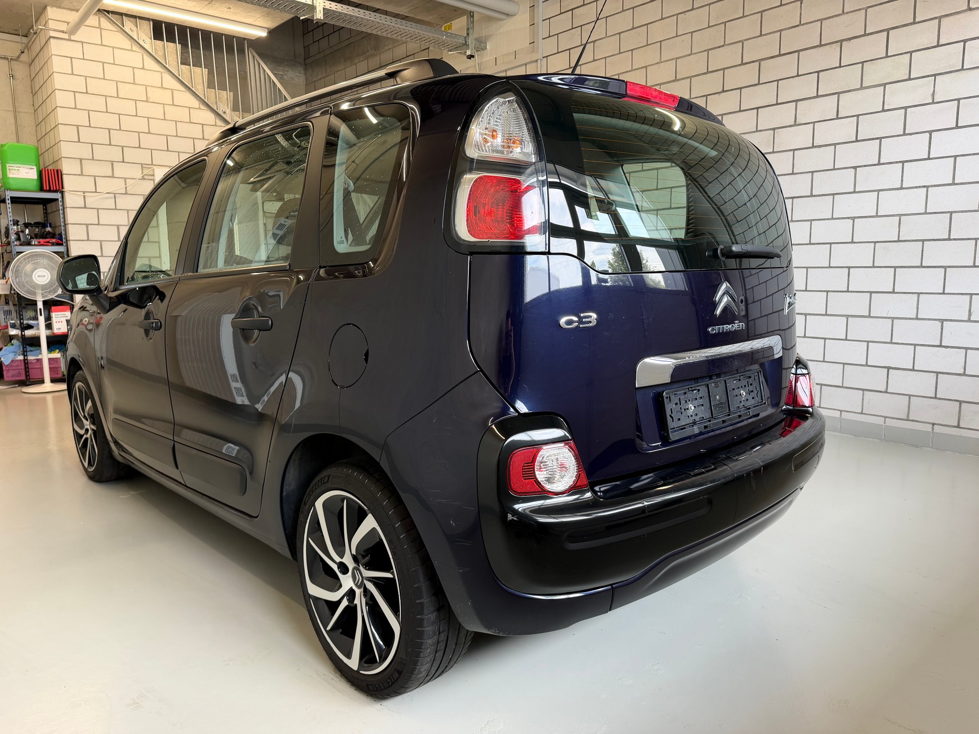 CITROEN C3 Picasso 1.6i 16V Exclusive-image-3