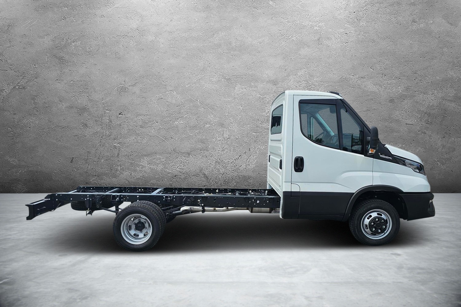 IVECO 35C16HA8-image-2