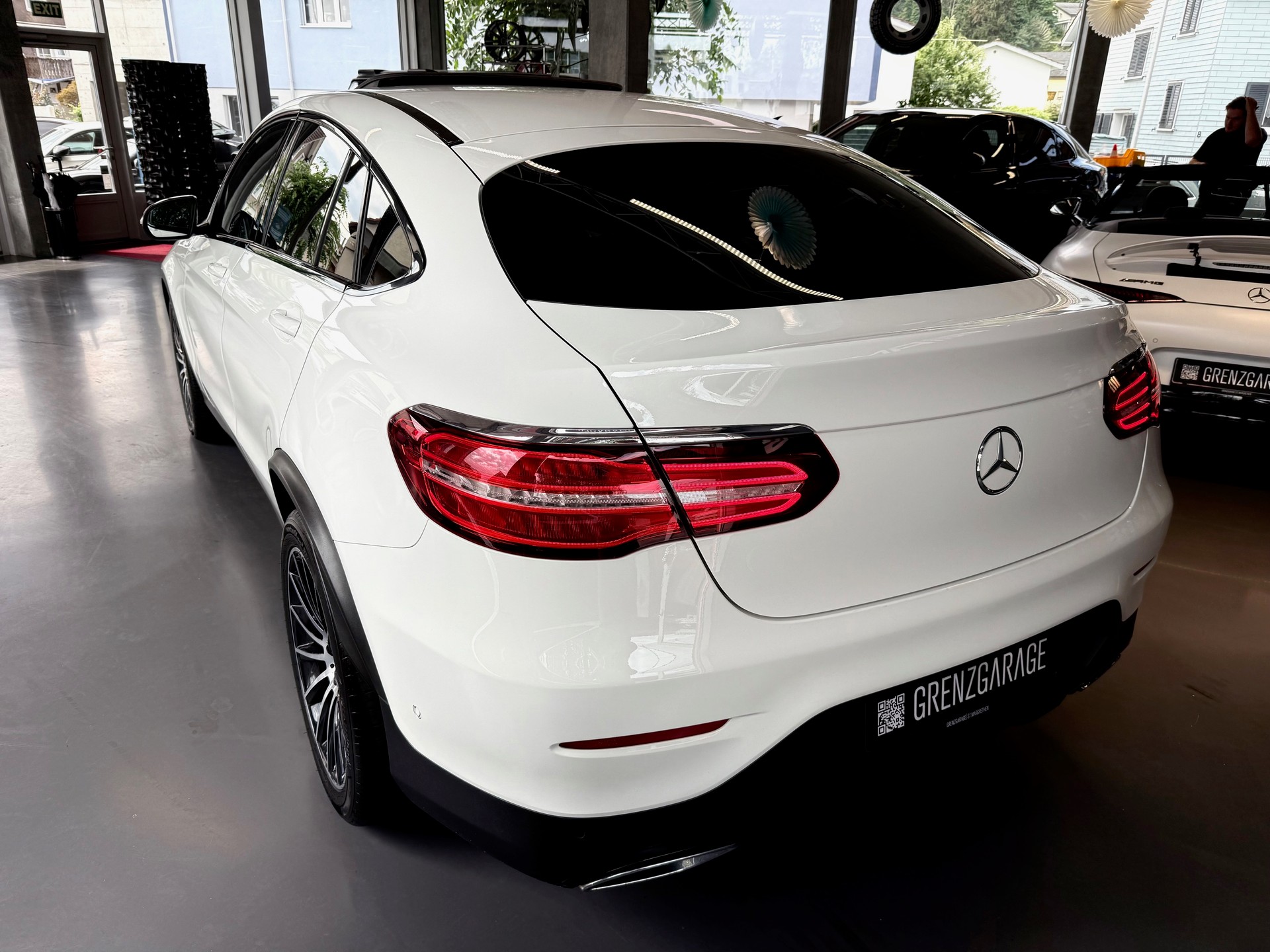 MERCEDES-BENZ GLC Coupé 350 d AMG Line 4Matic 9G-Tronic-image-5
