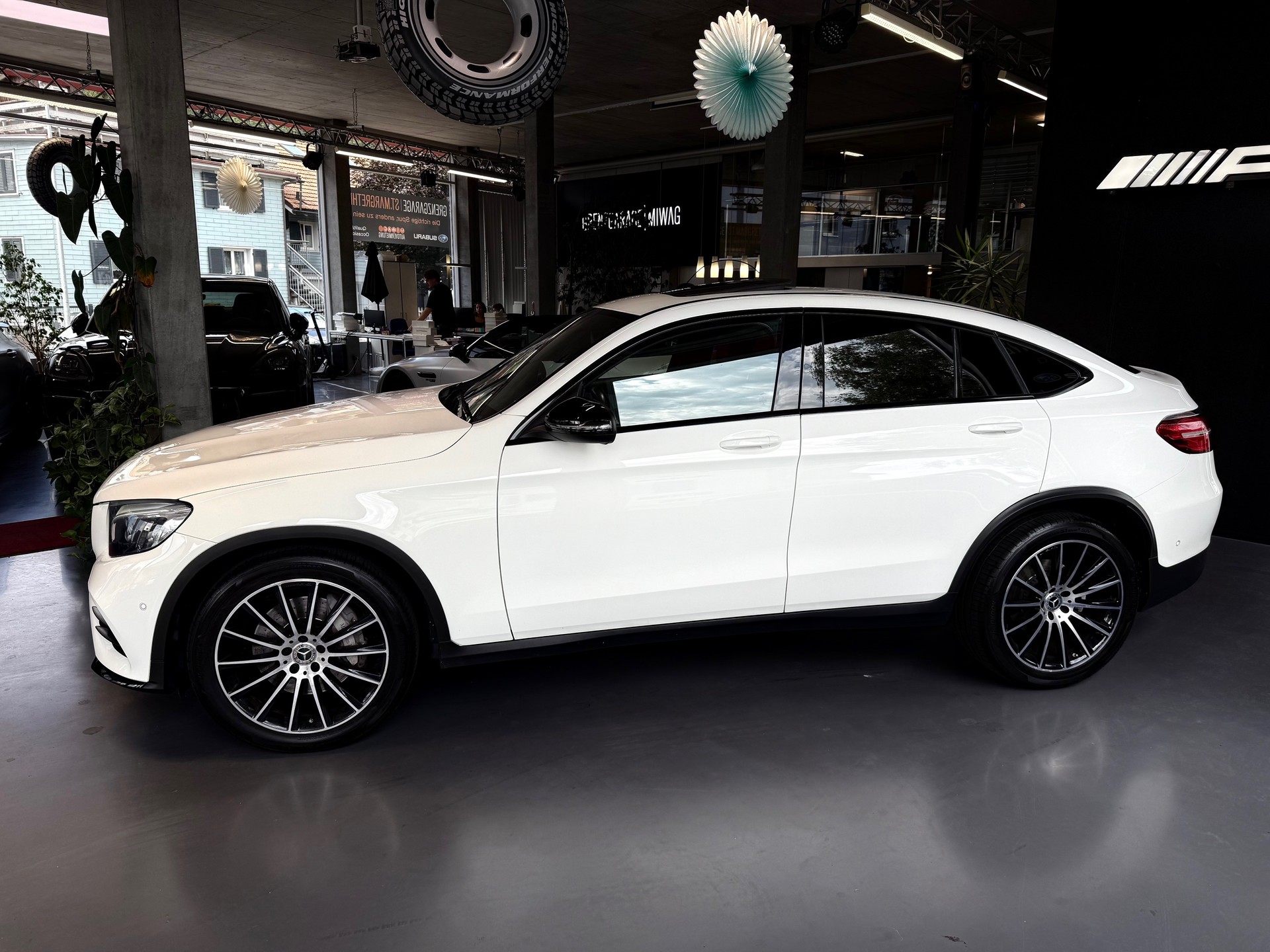 MERCEDES-BENZ GLC Coupé 350 d AMG Line 4Matic 9G-Tronic-image-3