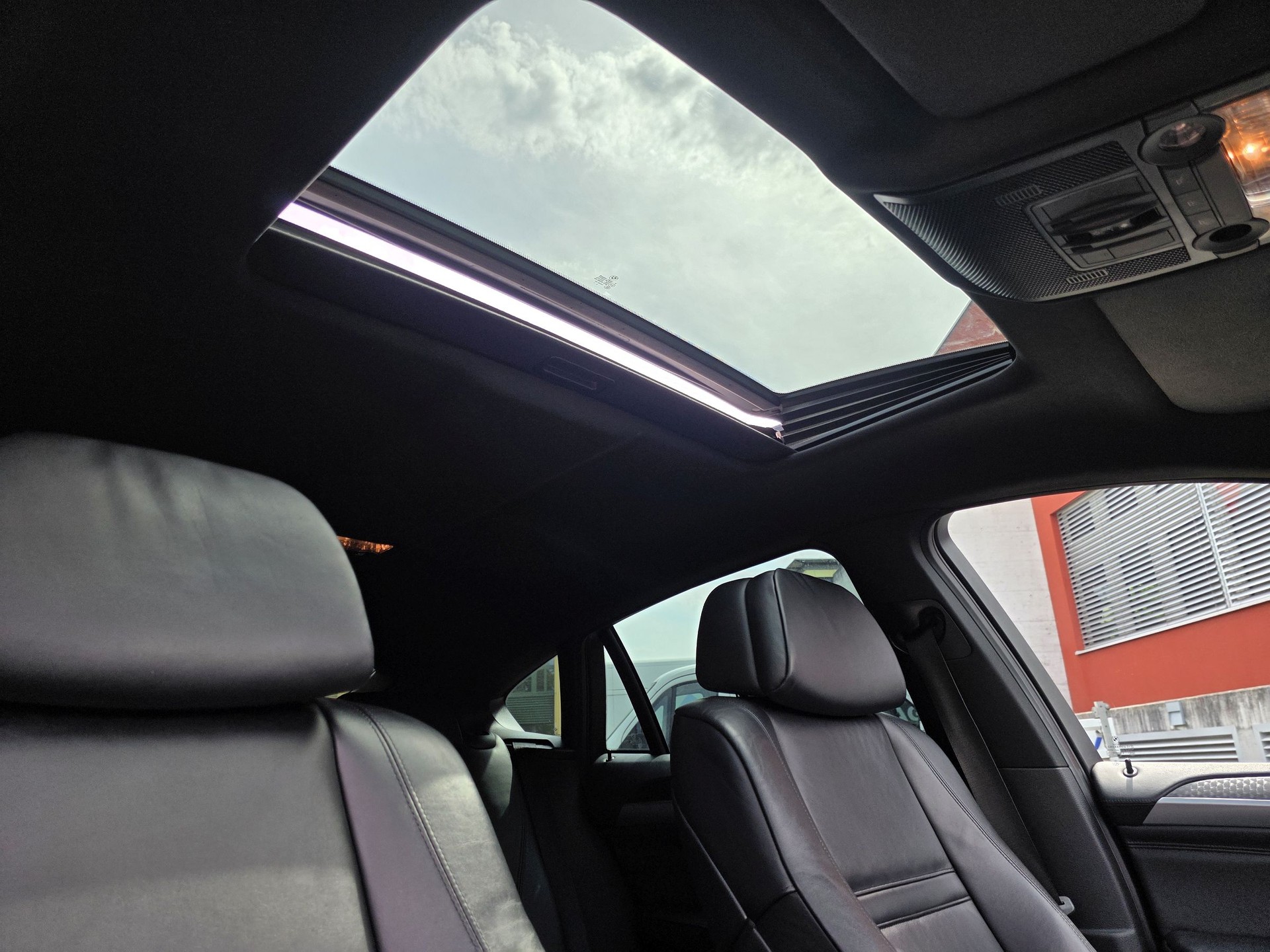 BMW X6 M50d Steptronic-image-14