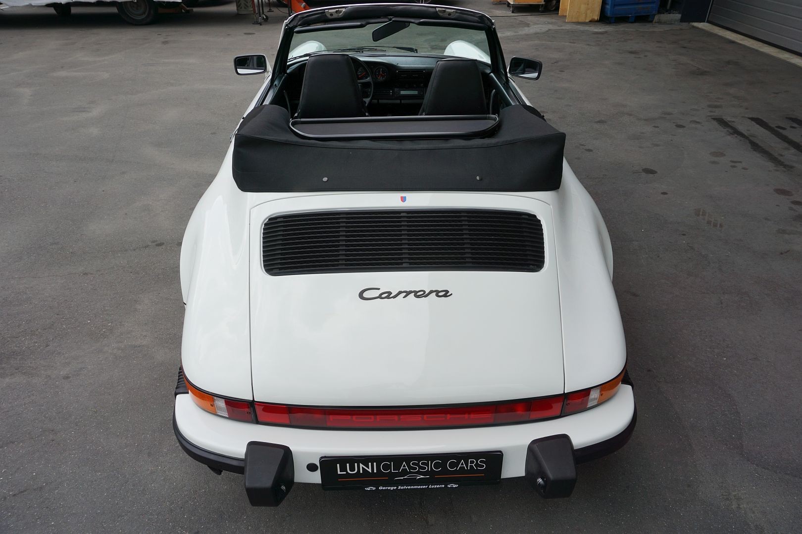 PORSCHE 911 Carrera Cabrio-image-3
