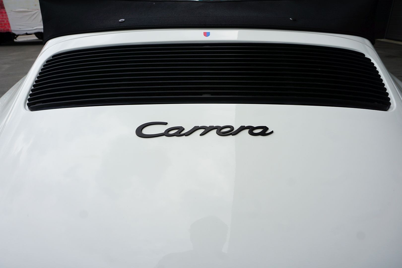PORSCHE 911 Carrera Cabrio-image-12