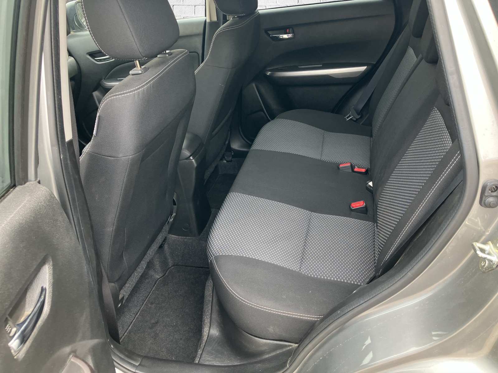 SUZUKI Vitara 1.4 Boosterjet Compact Top-image-8