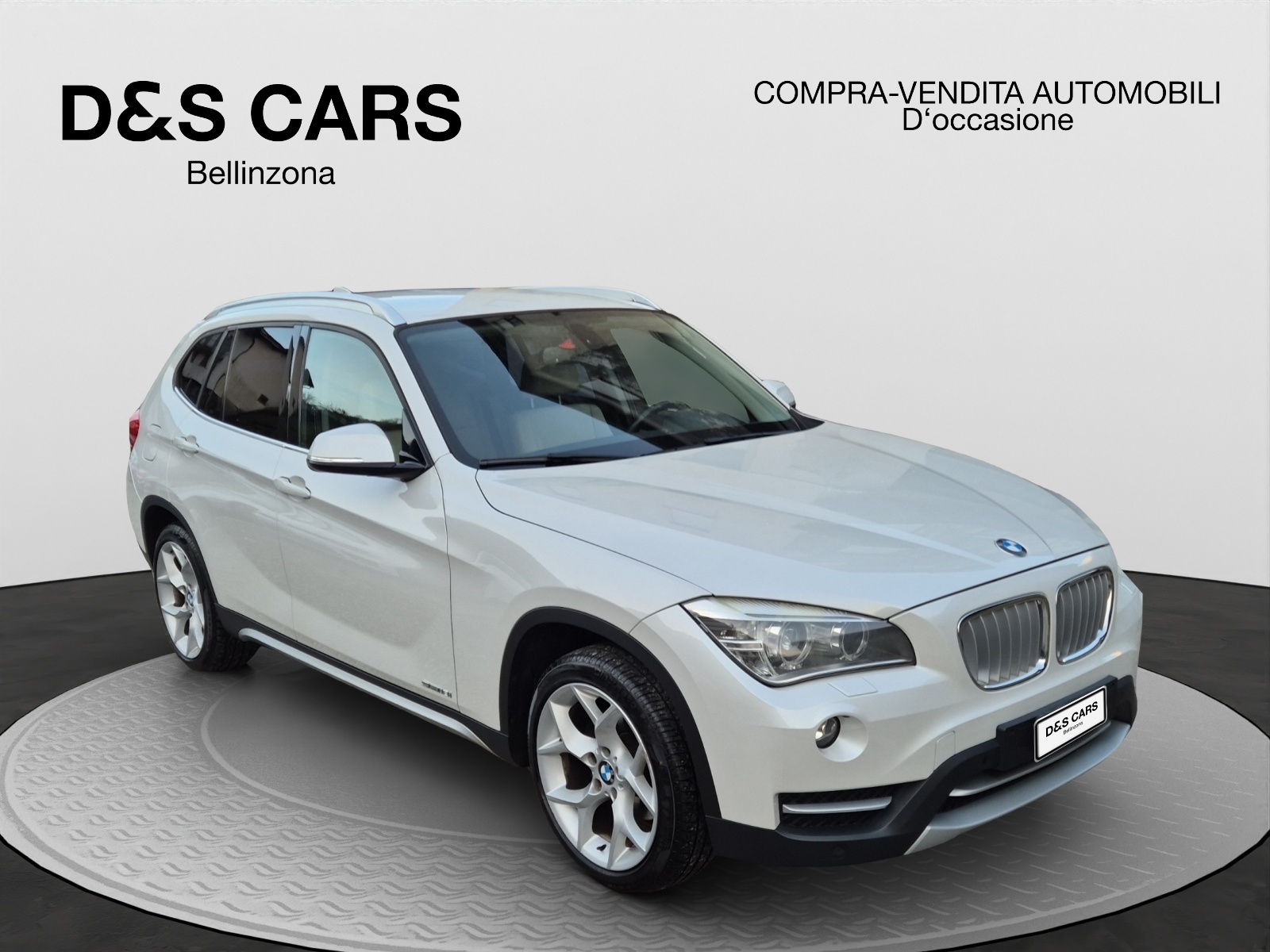 BMW X1 sDrive 18i Sport Line-image-7