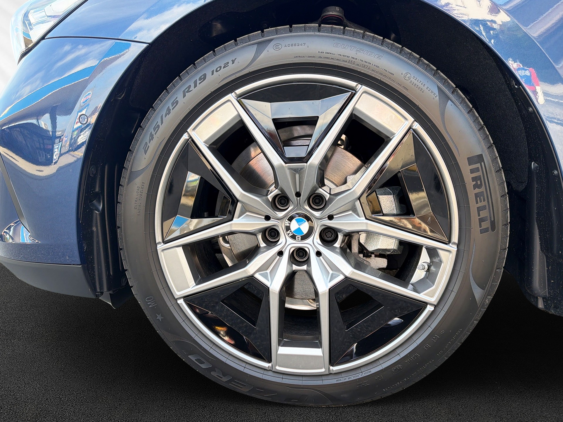BMW 520d xDrive 48V M Sport Steptronic-image-8