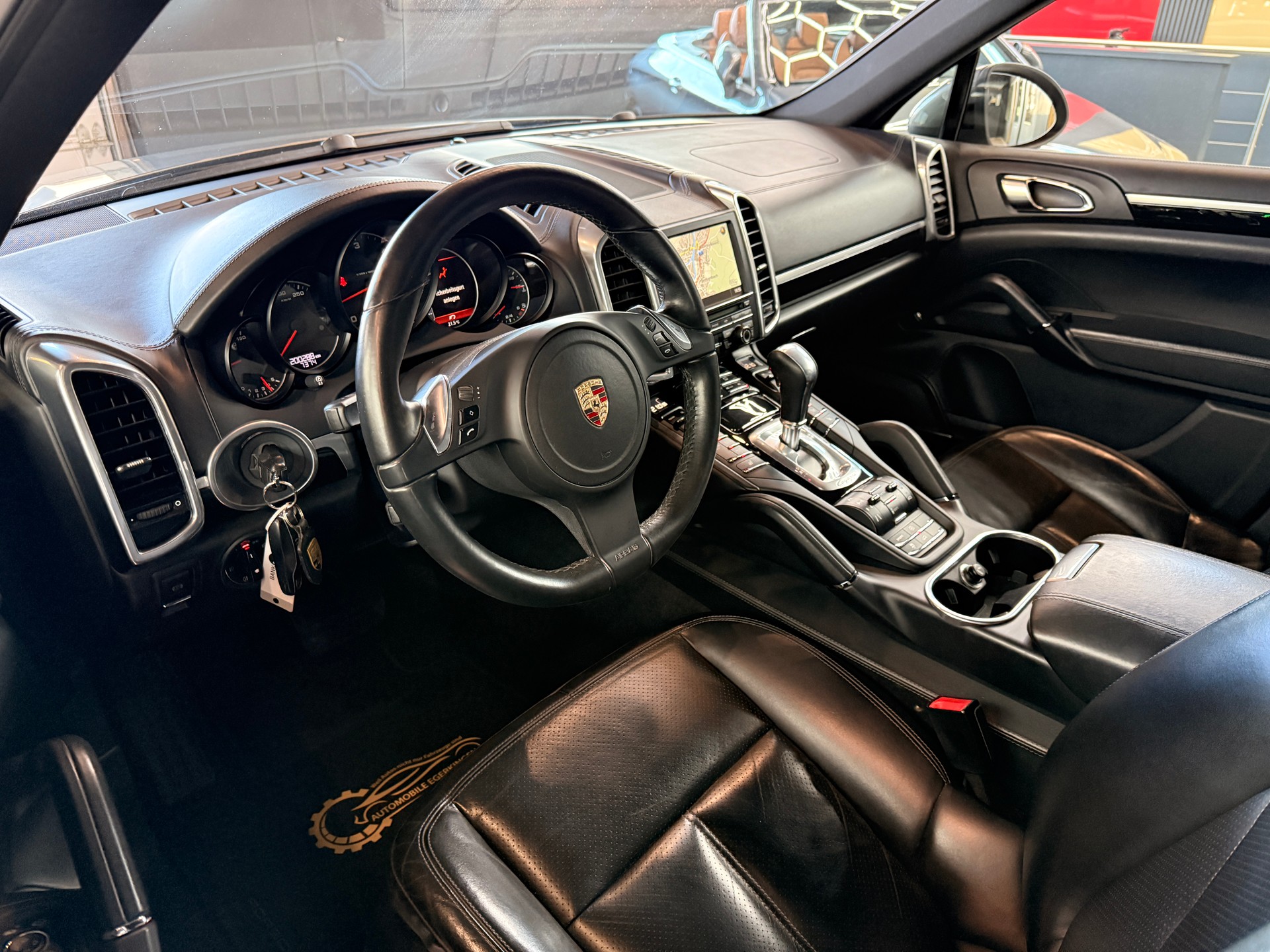 PORSCHE Cayenne 3.0 V6 TDI TipT-image-8