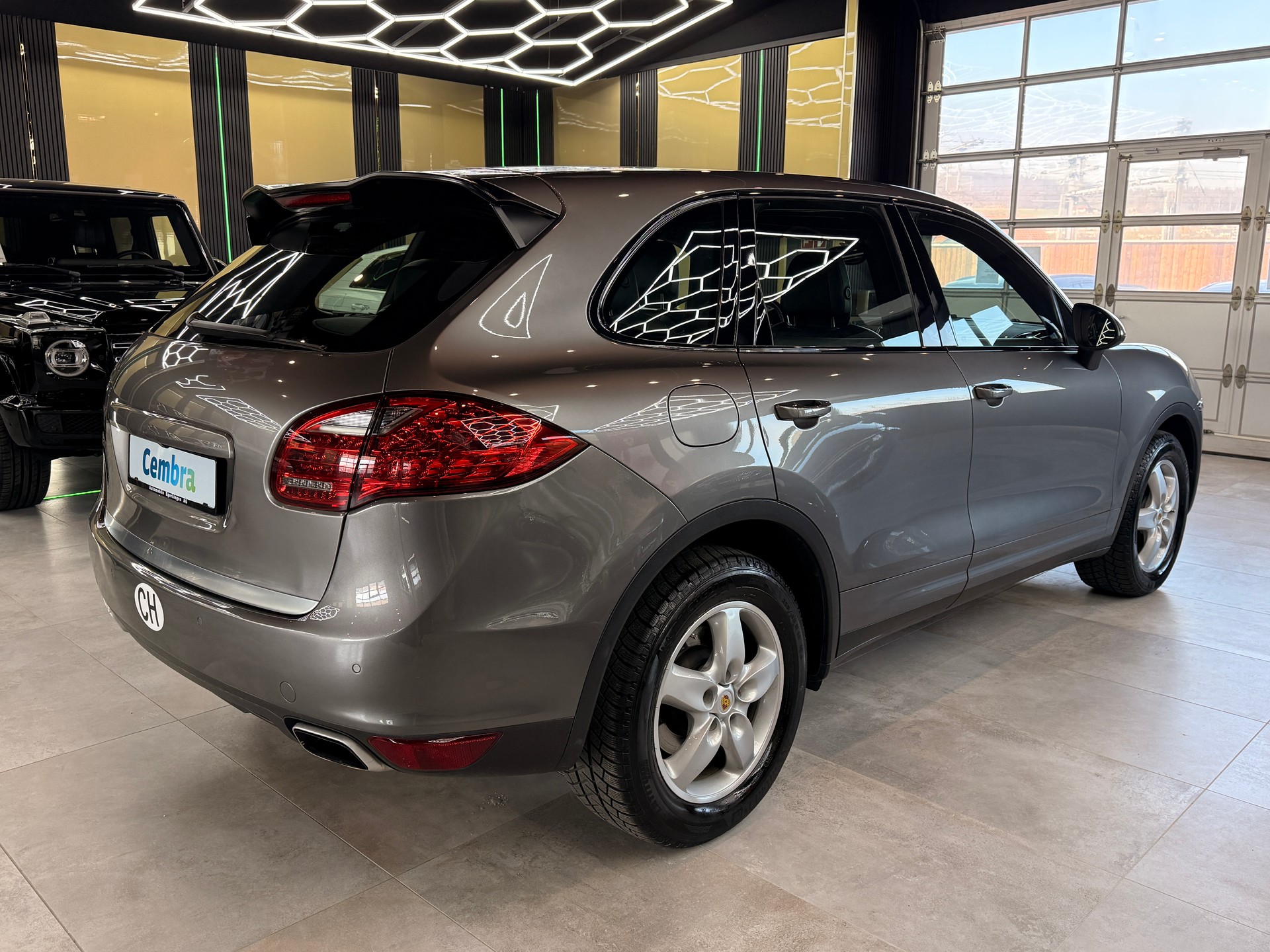 PORSCHE Cayenne 3.0 V6 TDI TipT-image-4