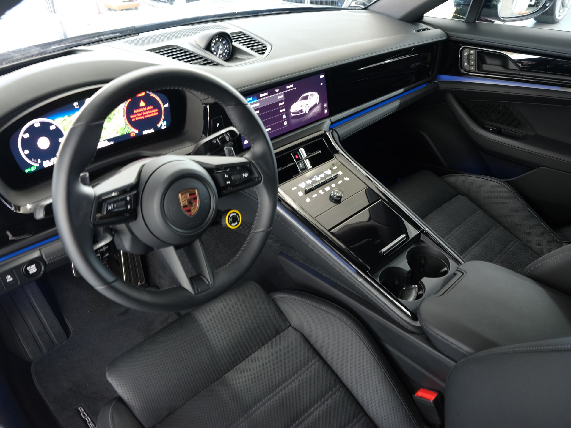 PORSCHE Panamera 4 PDK *Porsche Aproved* *Sport Chrono* *360 Kamera*-image-13