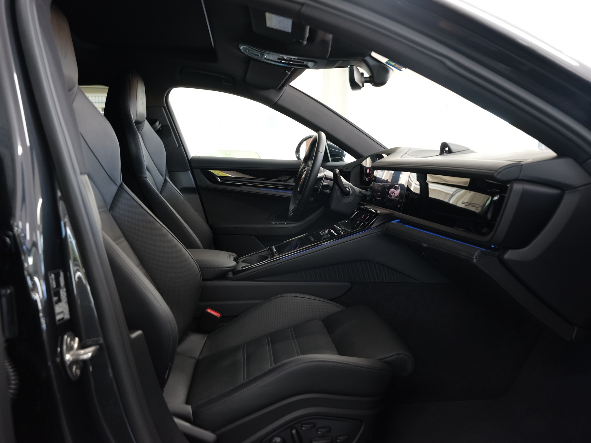 PORSCHE Panamera 4 PDK *Porsche Aproved* *Sport Chrono* *360 Kamera*-image-14