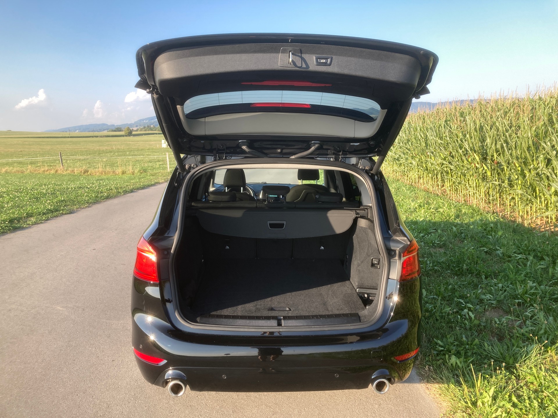 BMW 218d xDrive Gran Tourer Steptronic-image-5