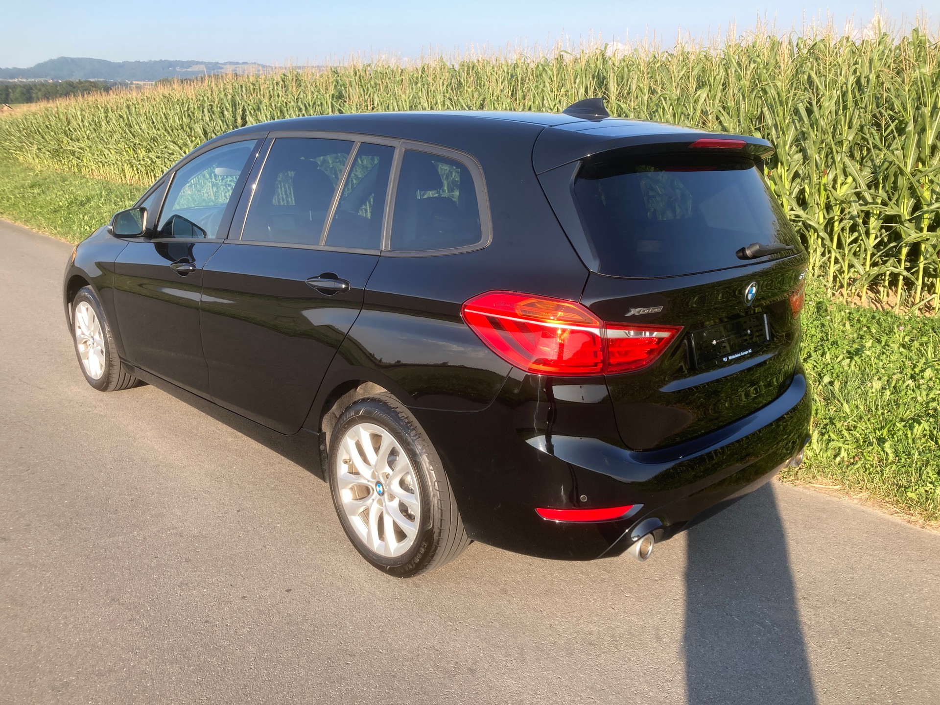 BMW 218d xDrive Gran Tourer Steptronic-image-3