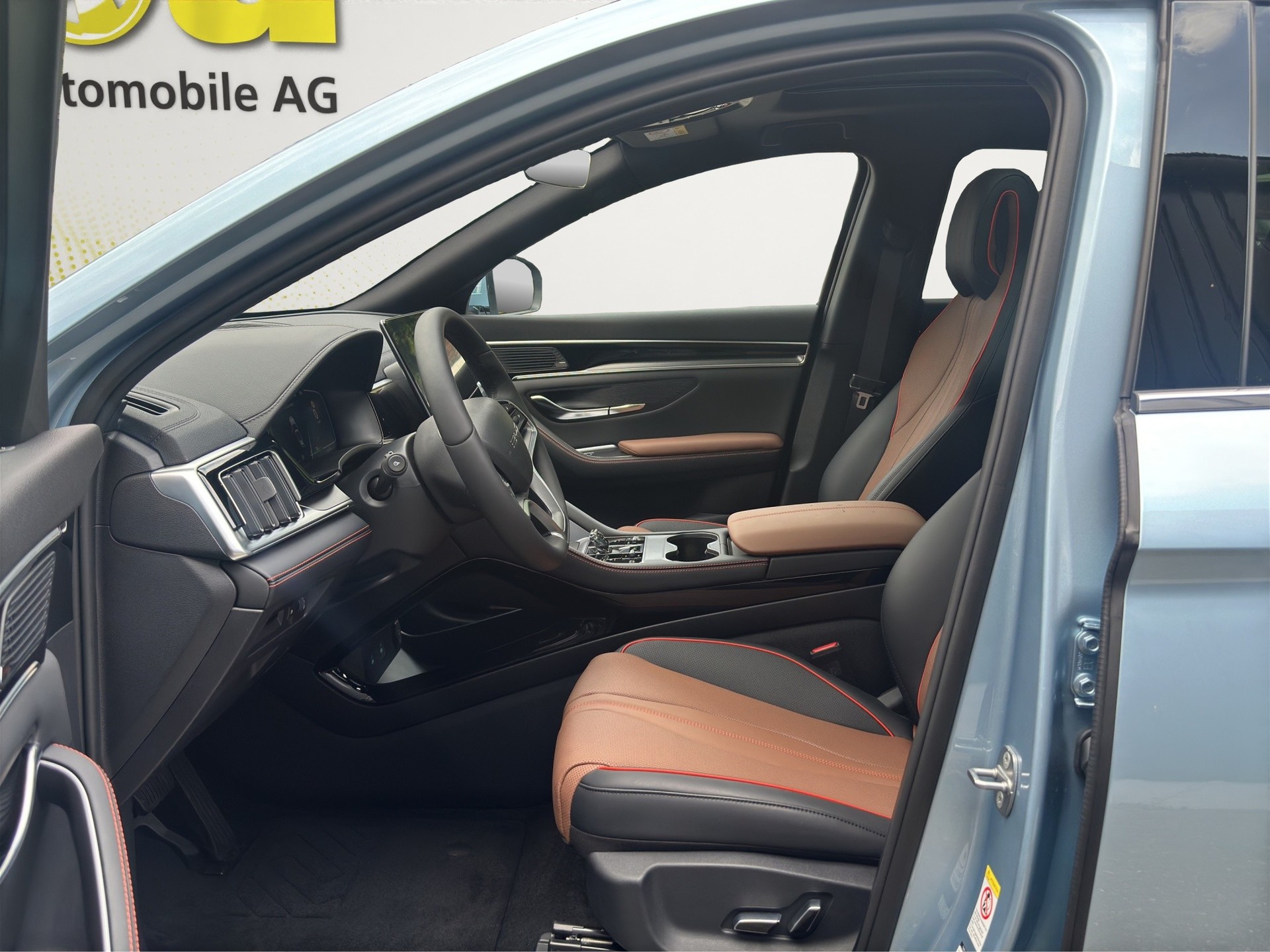 BYD Seal U DM-i Design AWD 4x4-image-12