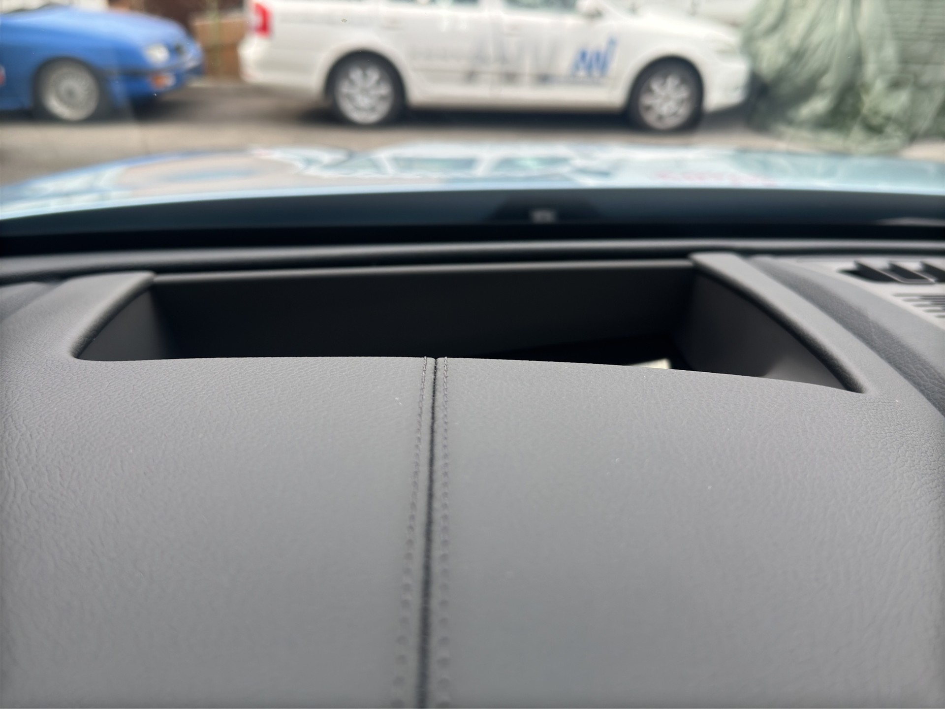 BYD Seal U DM-i Design AWD 4x4-image-18
