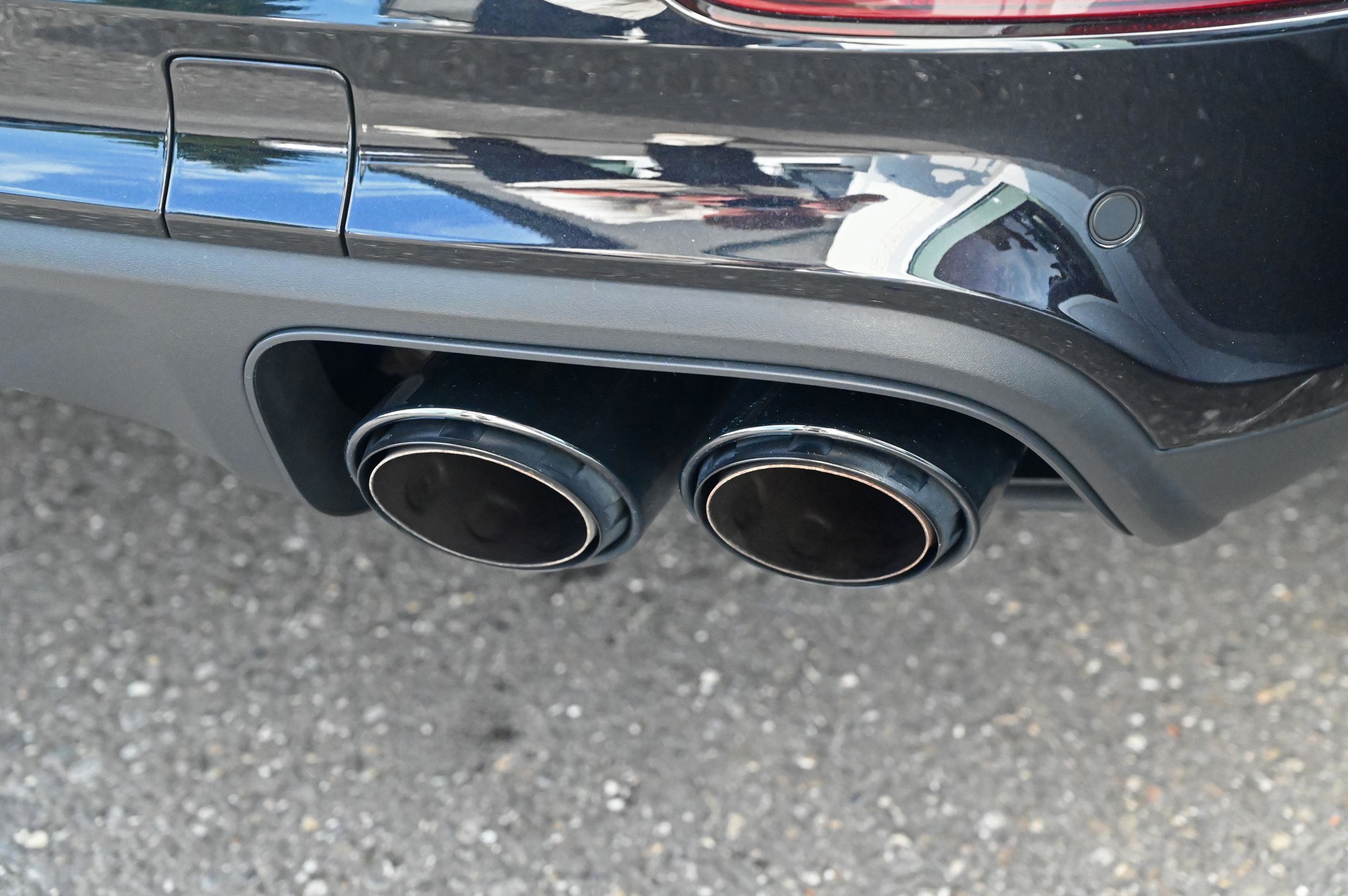 PORSCHE Cayenne Turbo-image-9