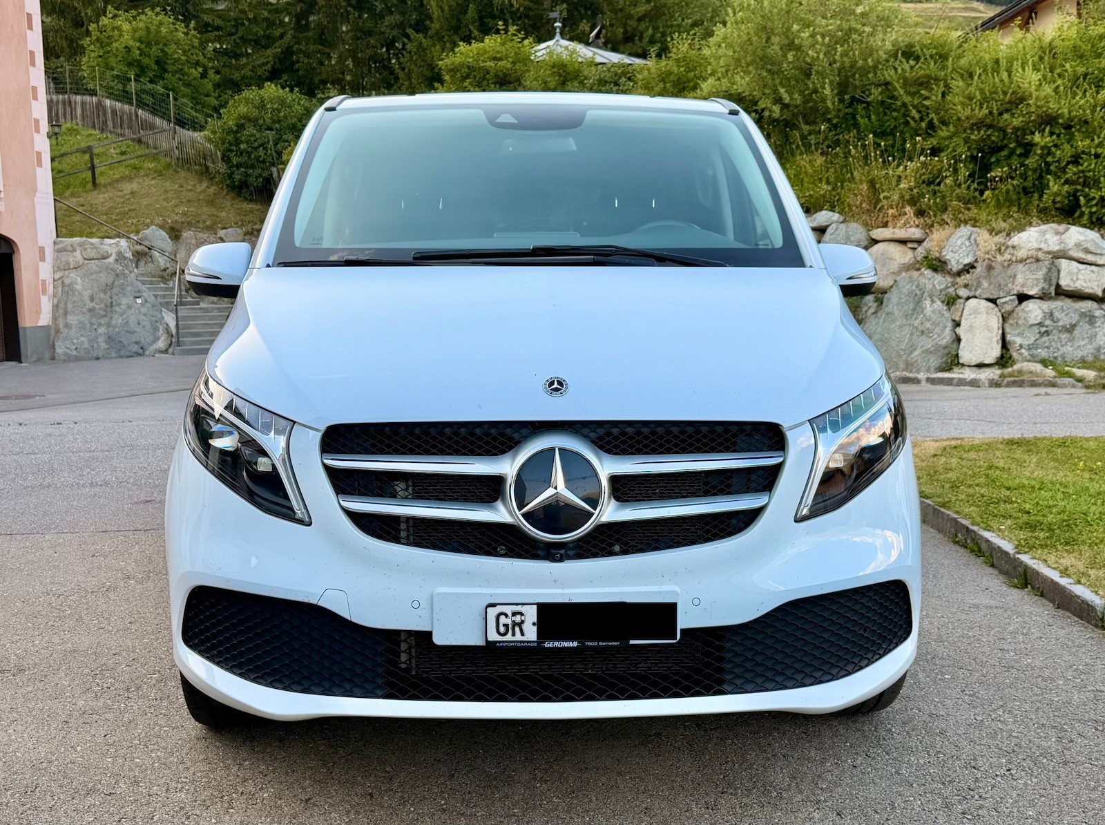 MERCEDES-BENZ V 250 d Trend kurz-image-0