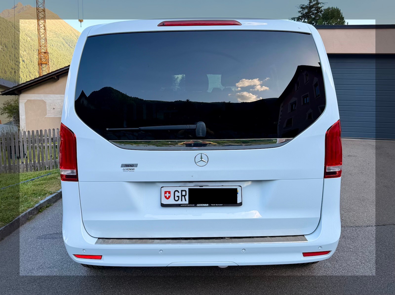 MERCEDES-BENZ V 250 d Trend kurz-image-2