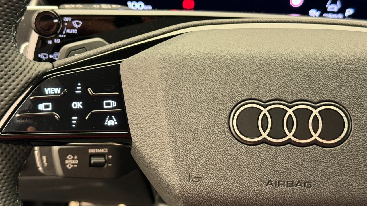 AUDI Q3 SUV TFSI quattro 195 kW S tronic-image-9