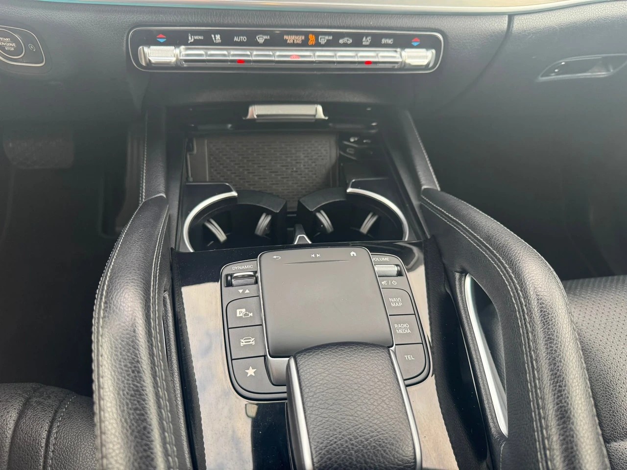 MERCEDES-BENZ GLE 300 d 4Matic 9G-Tronic-image-14