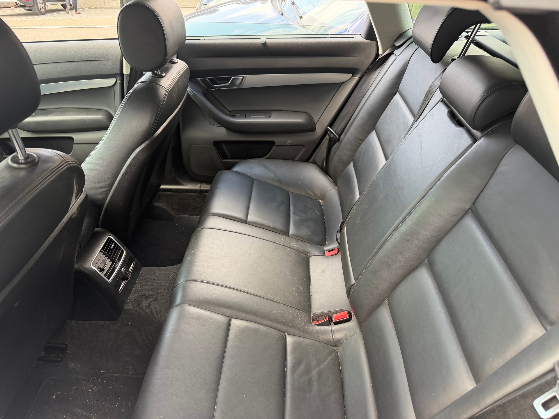 AUDI A6 Avant 3.0 TFSI quattro tiptronic-image-2