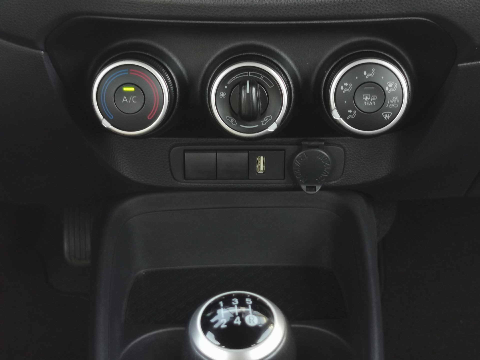 TOYOTA Aygo X 1.0 VVT-i Comfort-image-13