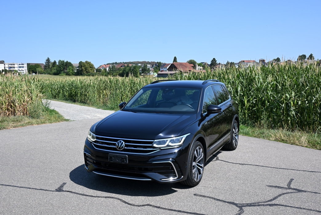 VW Tiguan 2.0 TDI SCR R-Line 4Motion DSG-image-0