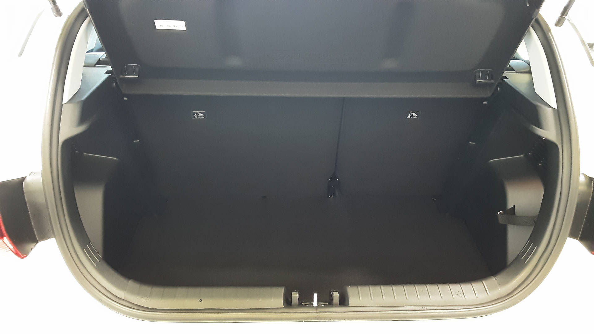 HYUNDAI i20 1.0 T-GDi Origo-image-5