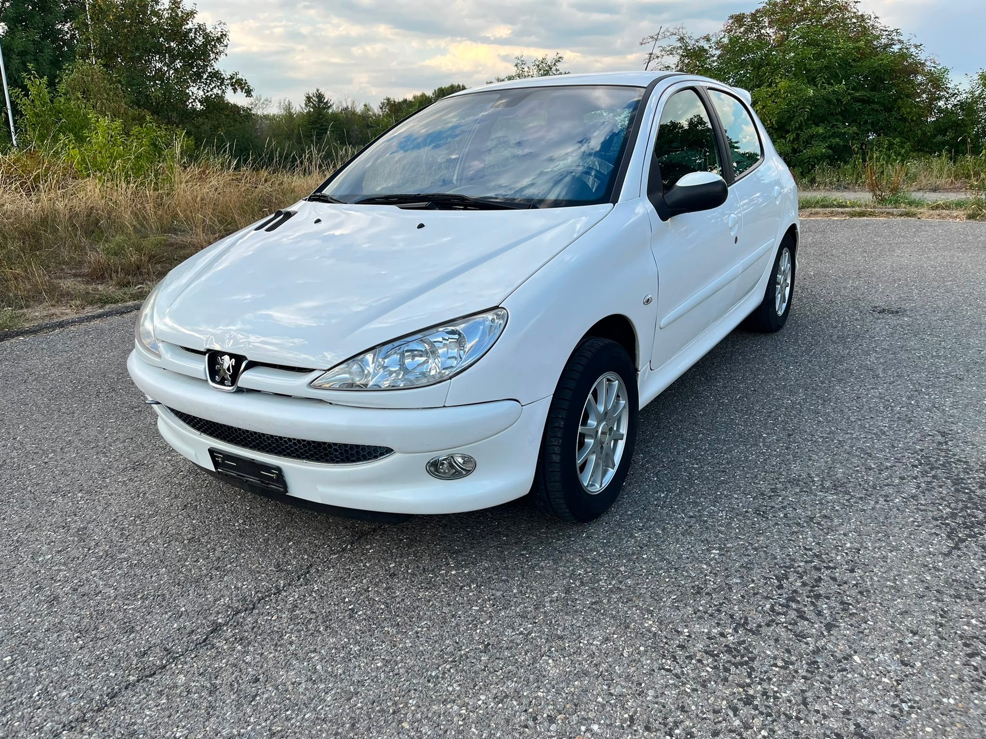 PEUGEOT 206 1.6 16V XS Premium-image-0