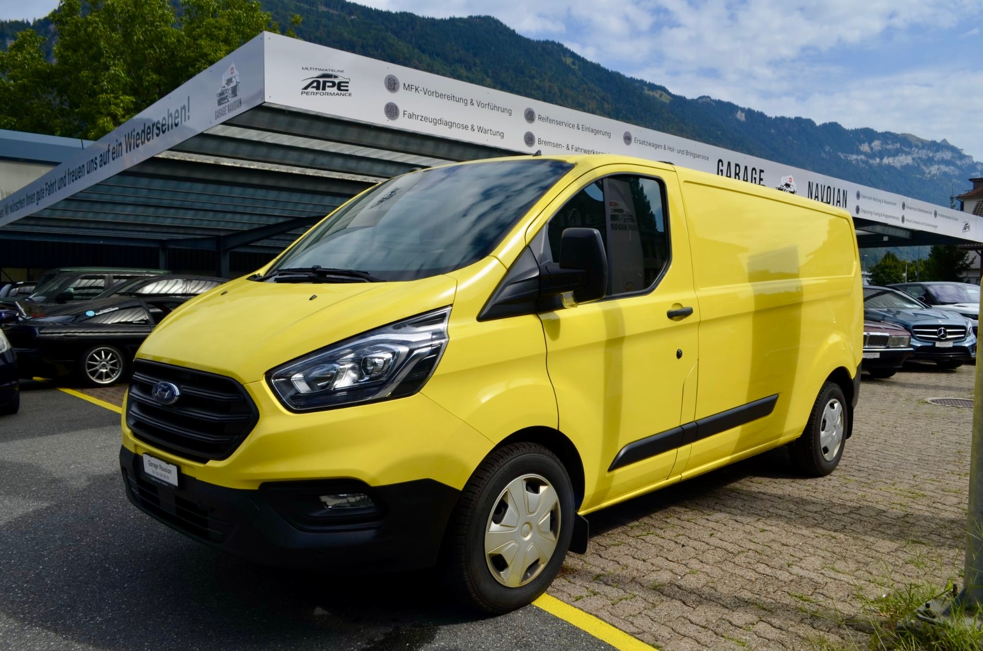FORD Transit Custom Van 340 L2H1 Ambiente-image-0