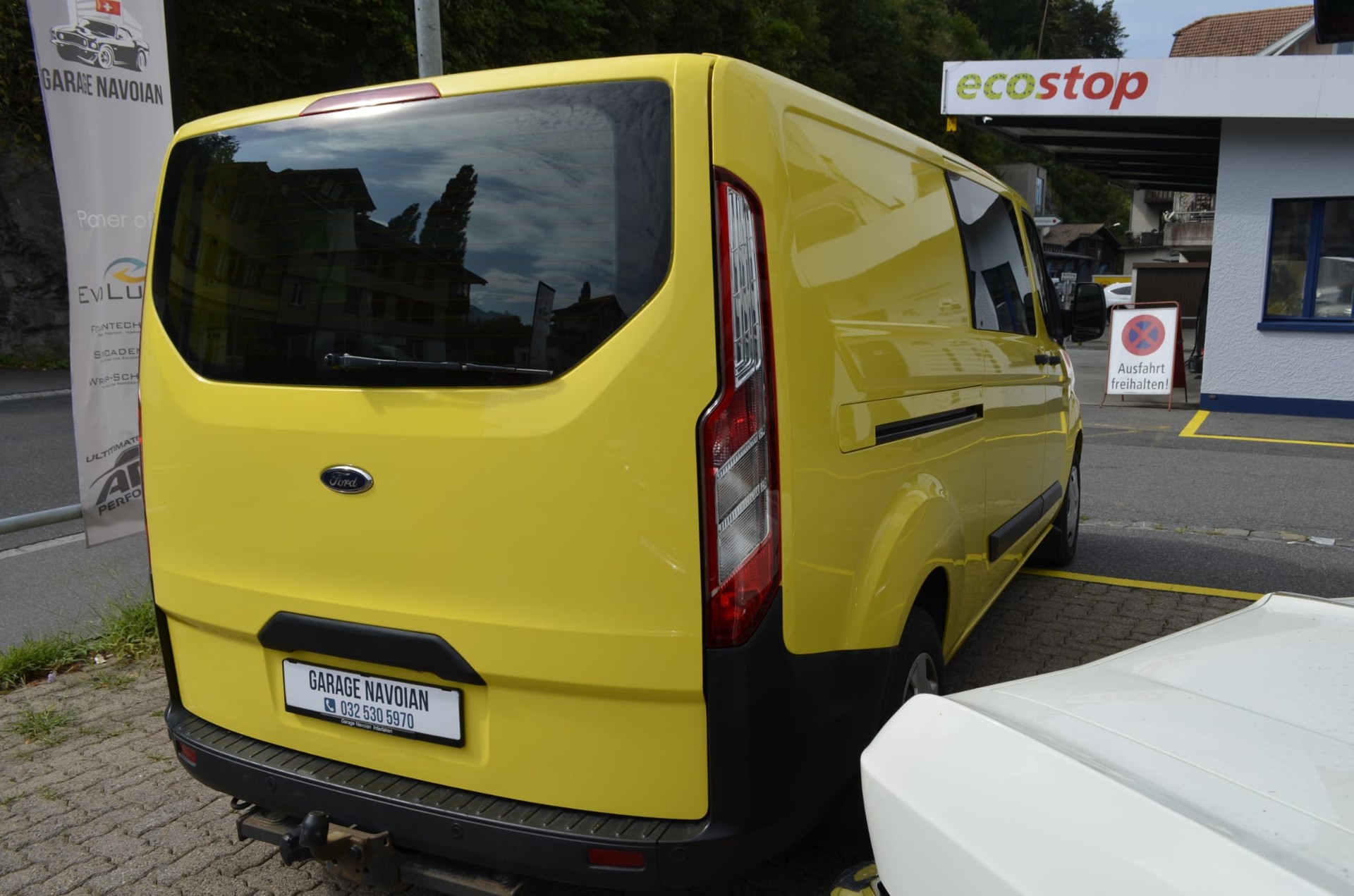 FORD Transit Custom Van 340 L2H1 Ambiente-image-2