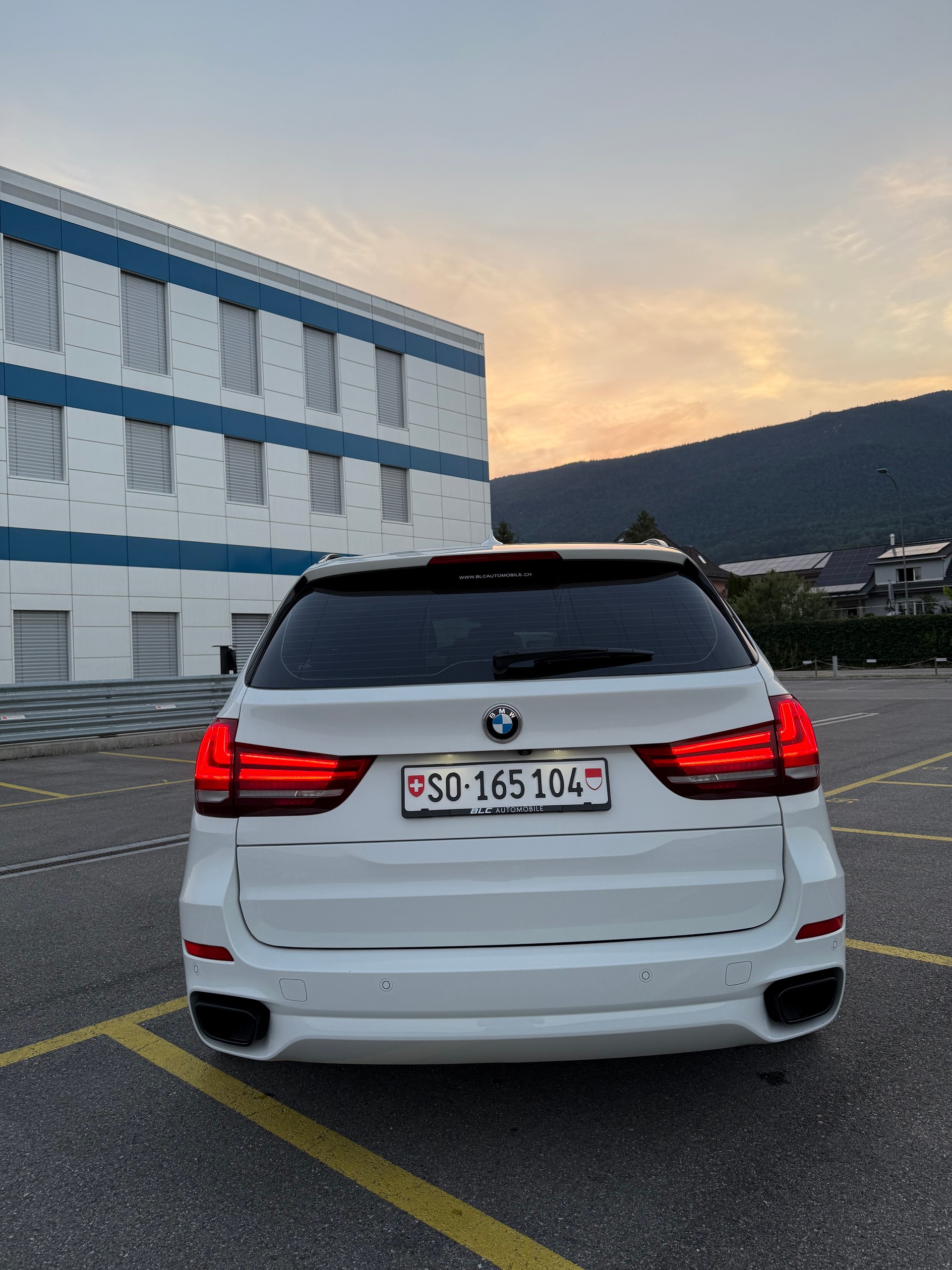 BMW 30d xDrive-image-4