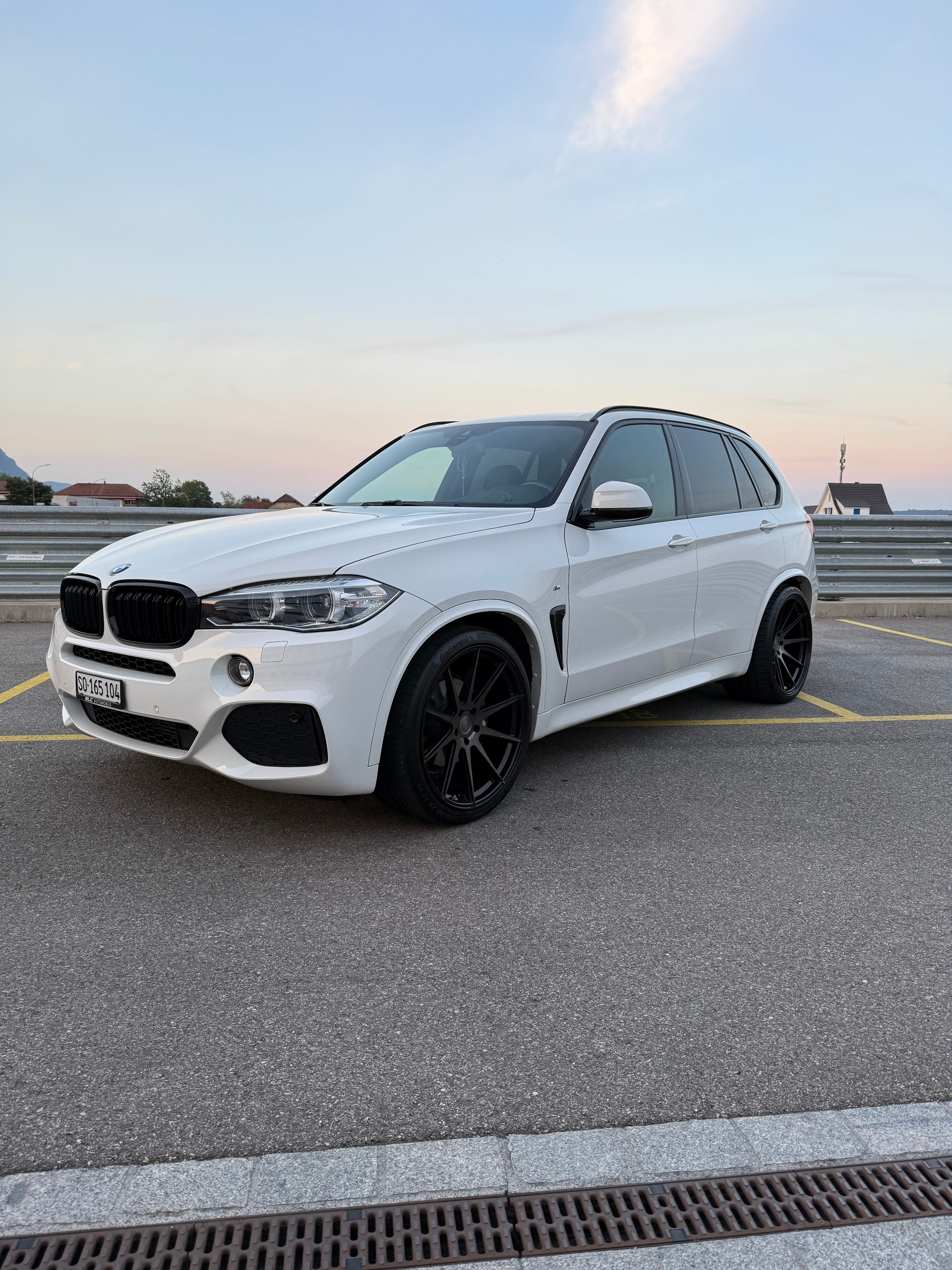 BMW 30d xDrive-image-1