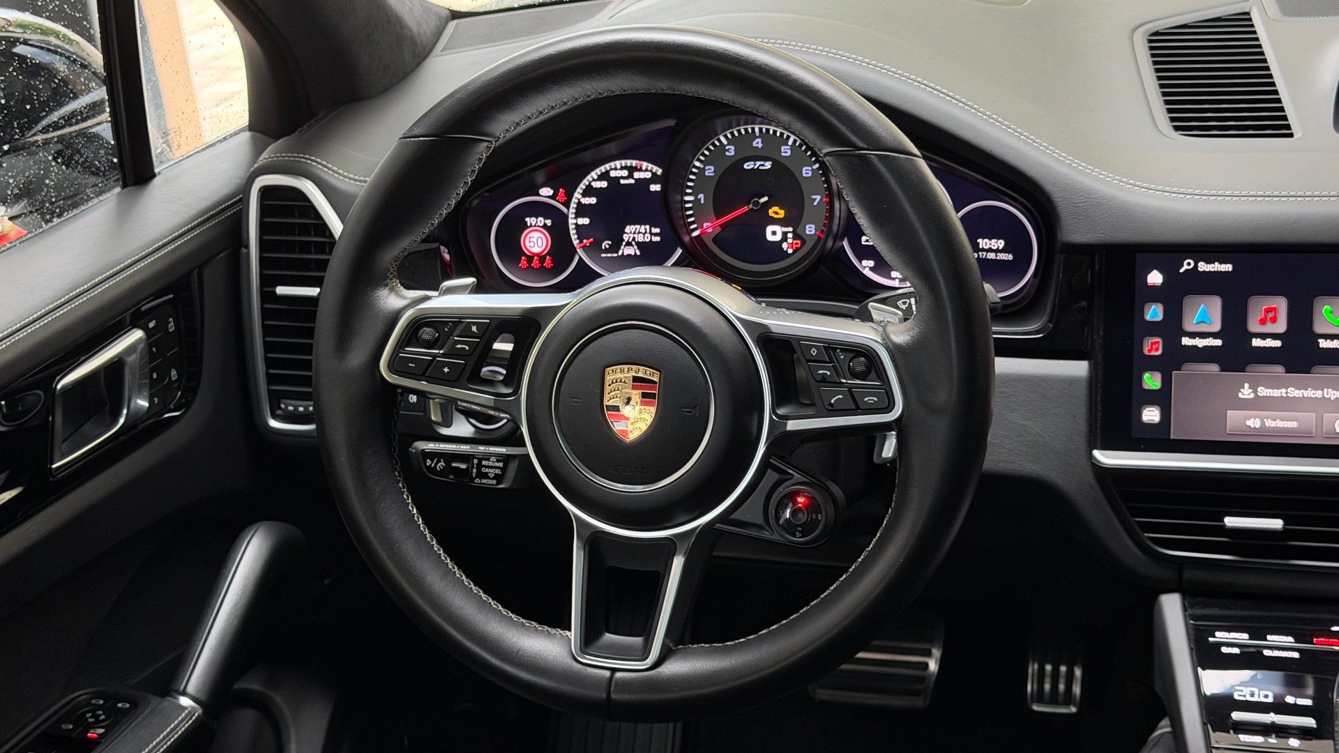 PORSCHE Cayenne GTS / ♦️V8 Motor*seltene Farbe Kreide*Topausstattung♦️-image-15
