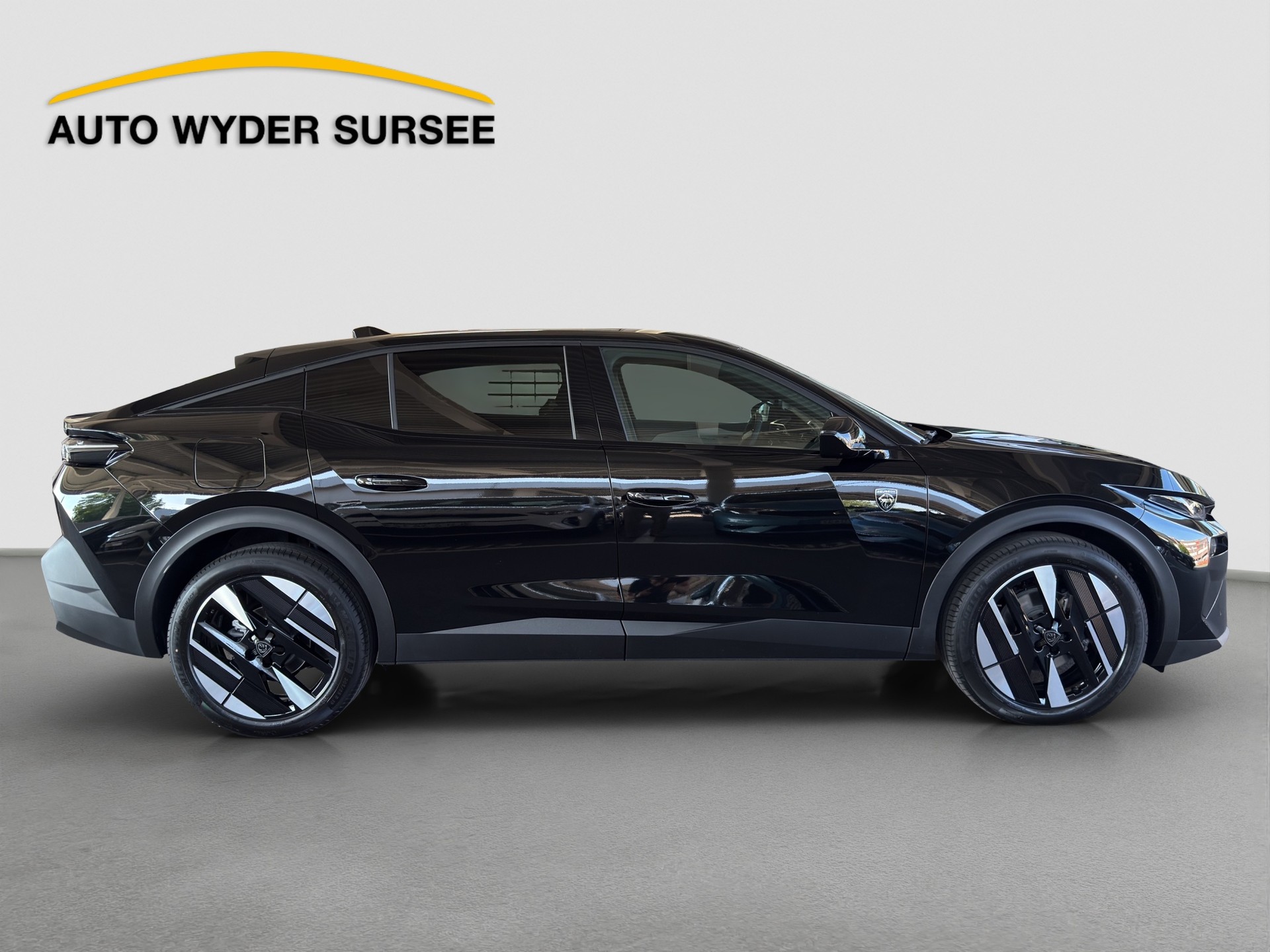 PEUGEOT 408 1.2 Hybrid GT Exclusive-image-6