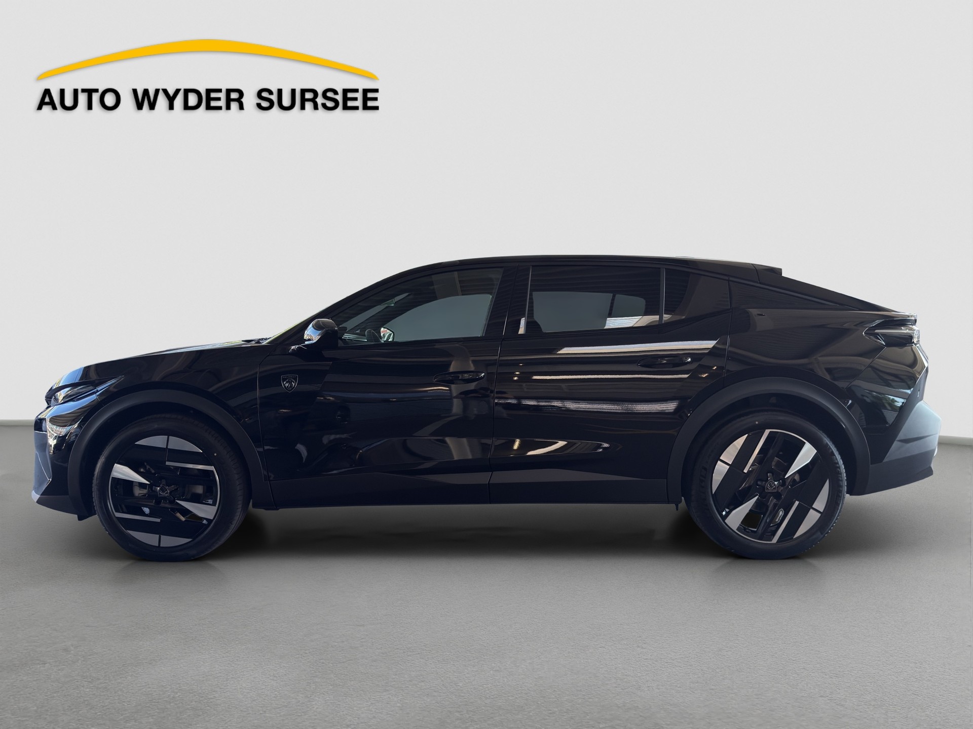 PEUGEOT 408 1.2 Hybrid GT Exclusive-image-2