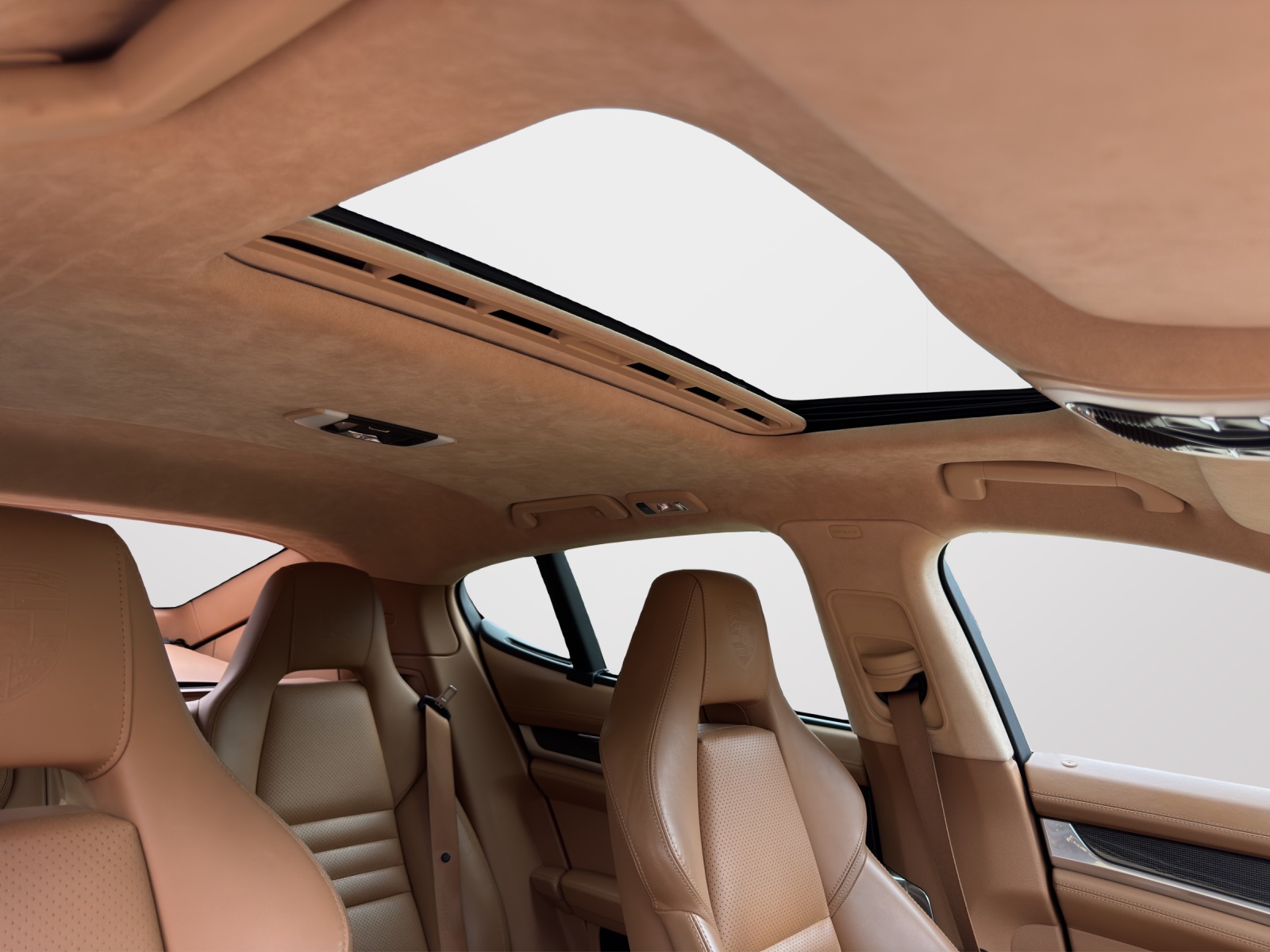 PORSCHE Panamera GTS 4.8 PDK-image-15